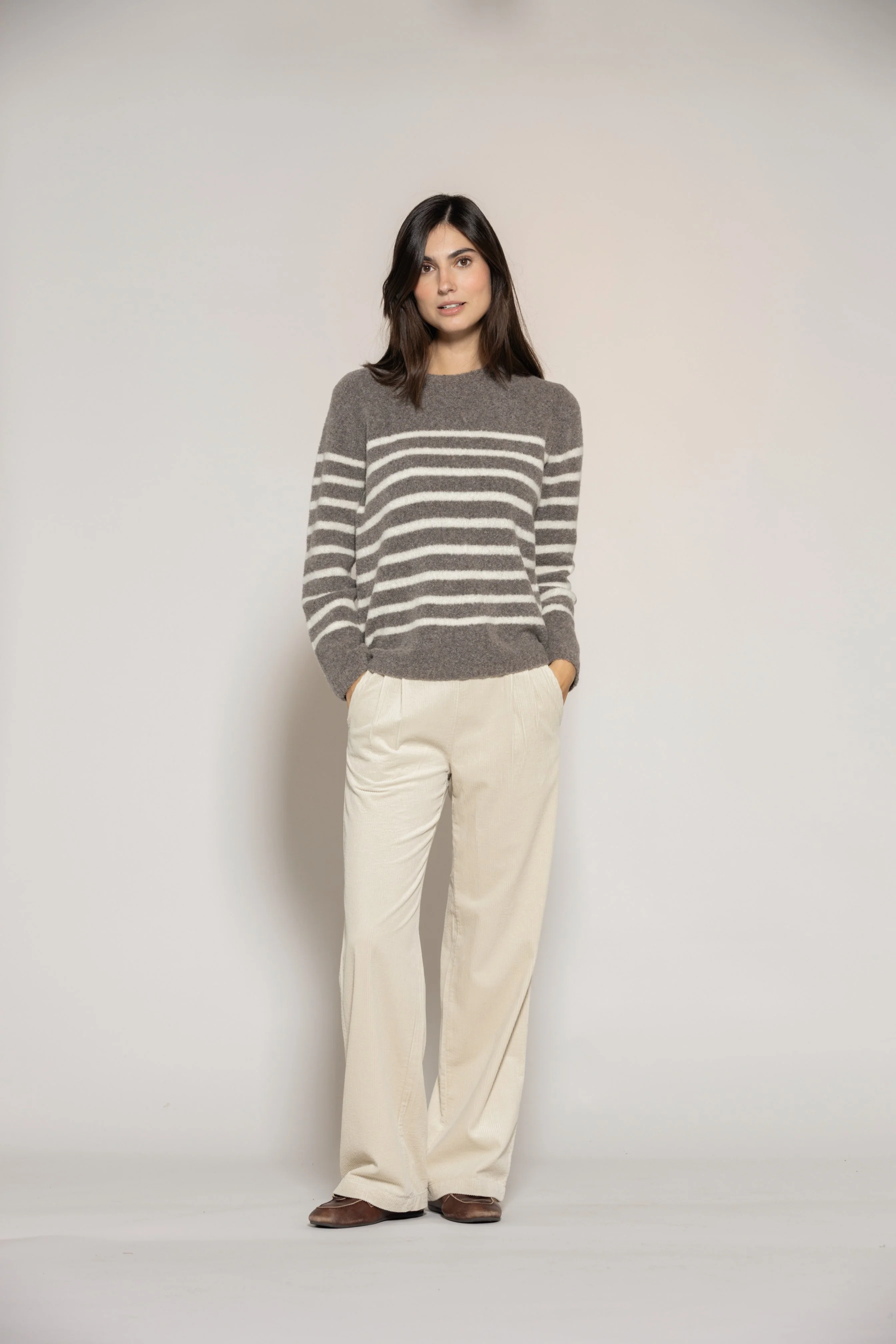 Fallula Bouclé Knit -  Light Chocolate/Cream