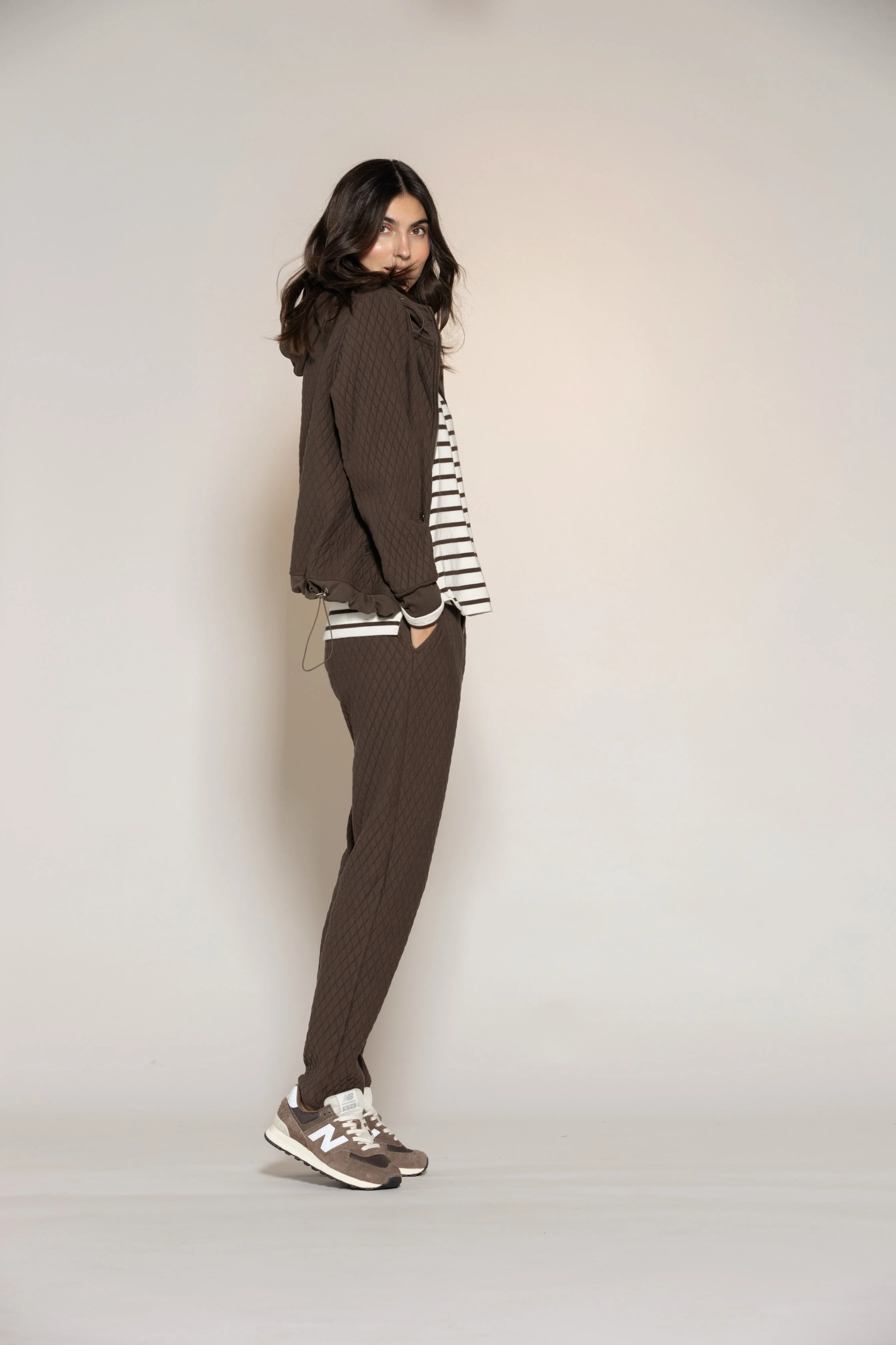Gaja Quilt Pants - Chocolate - Image 2
