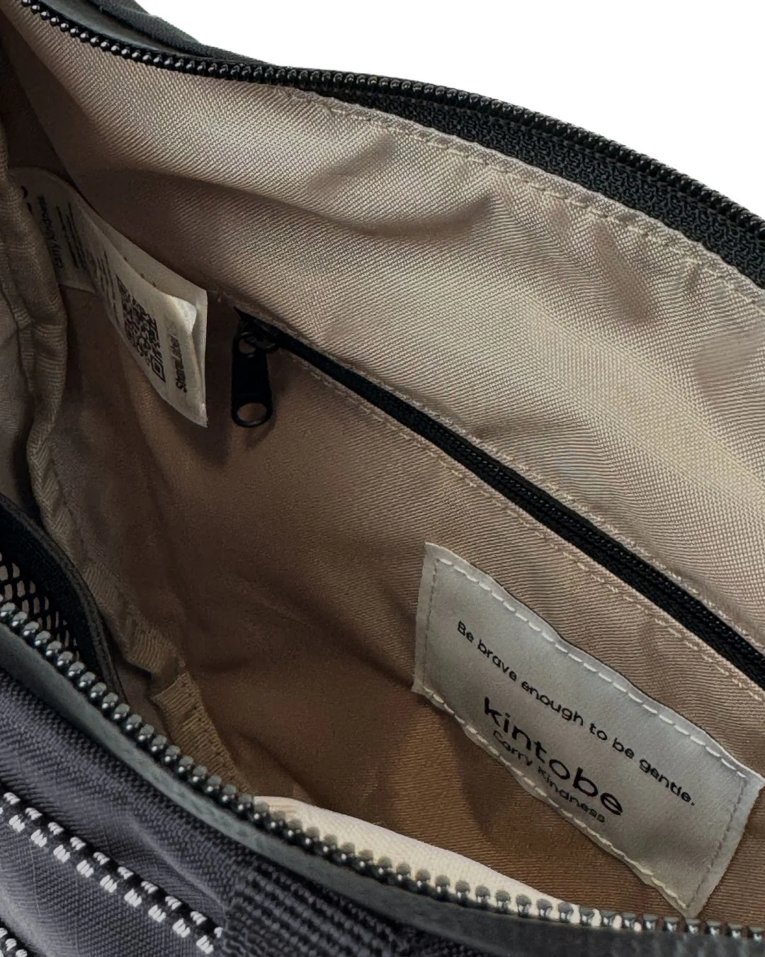 Kintobe Haze Bag - Jet Black - Image 5