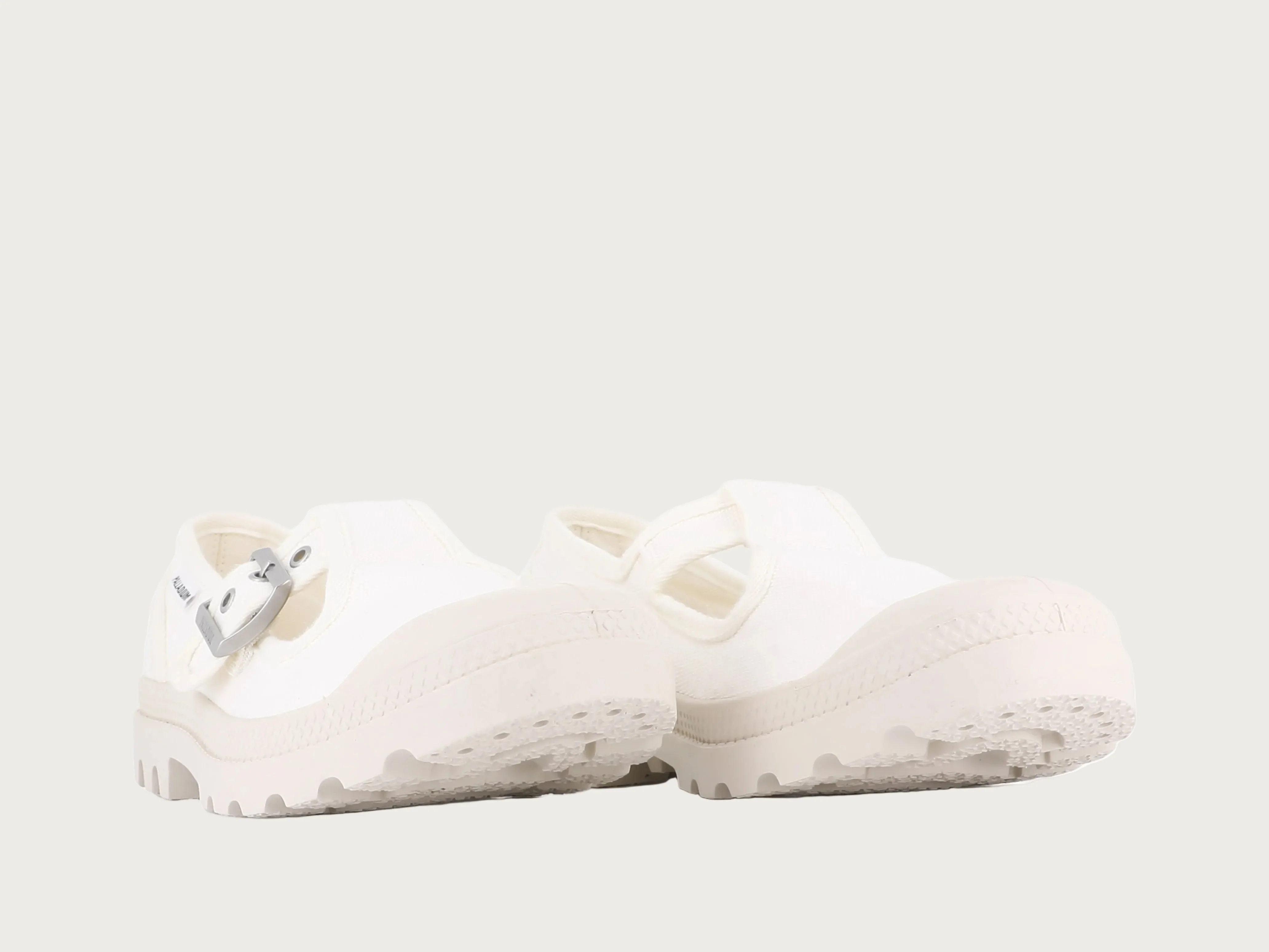 Palladium (94475-100-M) Pampa M-Jane Washed - Soft White - Image 3